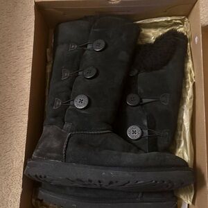 UGG Bailey ButtonTriplet Boots, Black